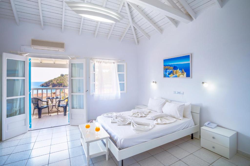 Limnionas Bay Village Hotel — Hotel in Samos Island