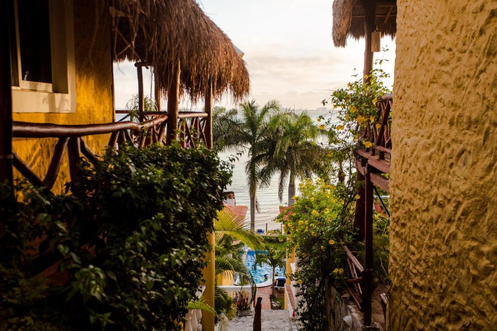 Hotel La Joya Isla Mujeres - 4