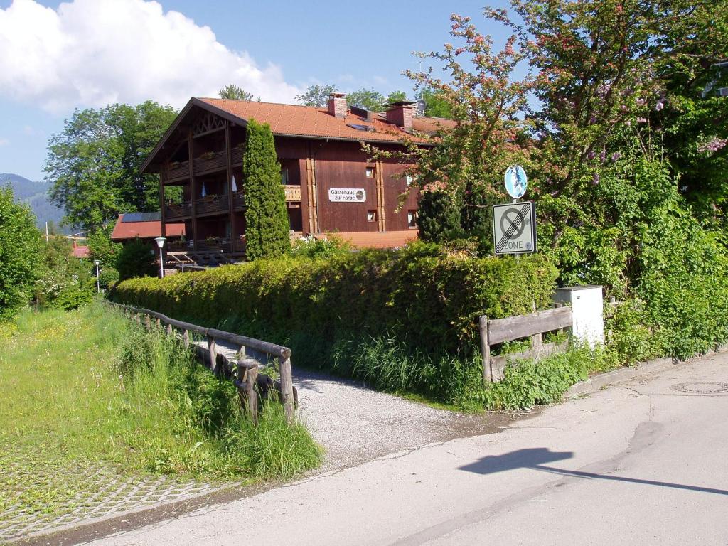 Gästehaus zur Färbe Apartments - 2