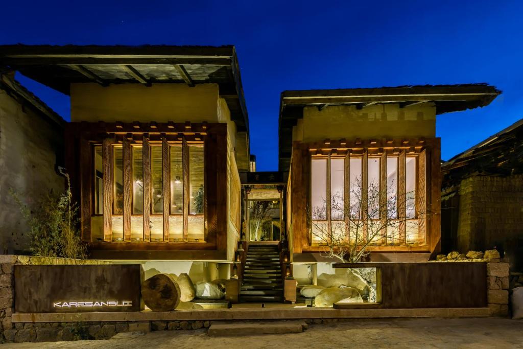 샹그릴라 카레산수이 호텔 전경