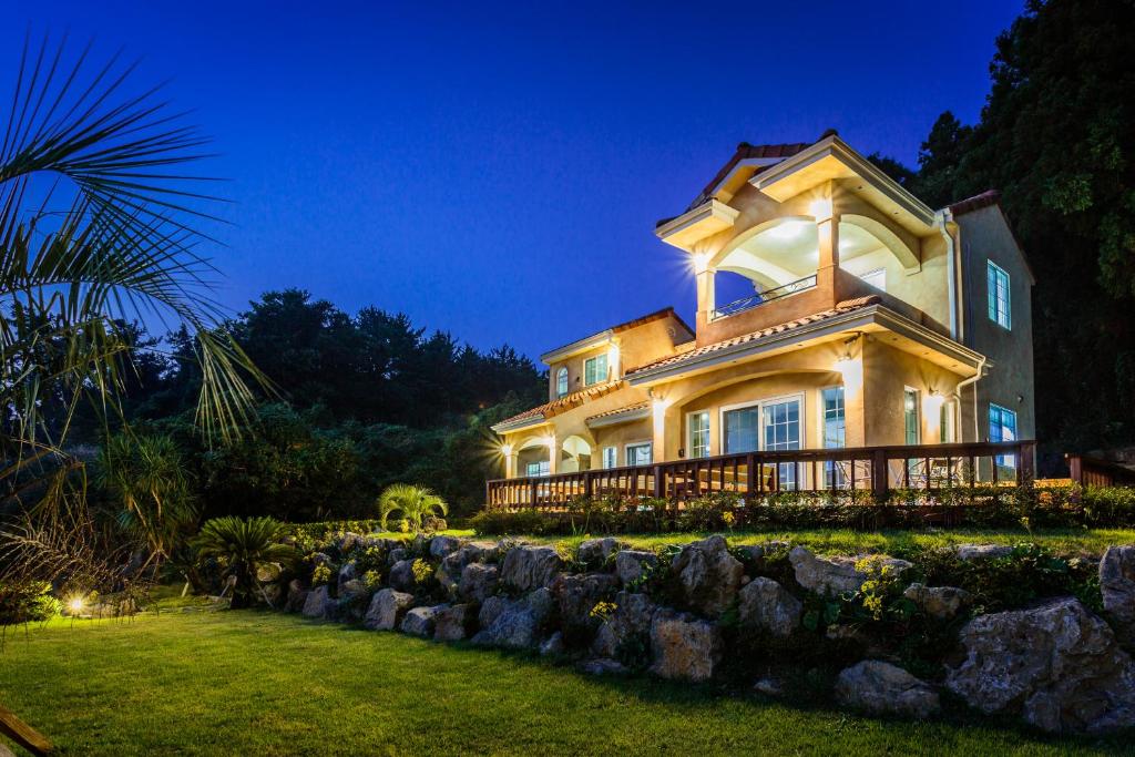 Mar En Luz — Hotel in Jeju