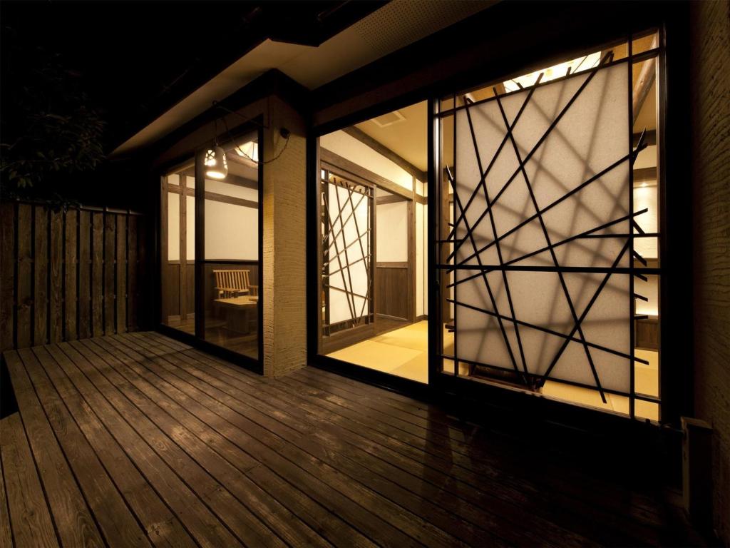 Balcony/terrace, Gokuraku Onsen Takumi no Yado in Takaharu