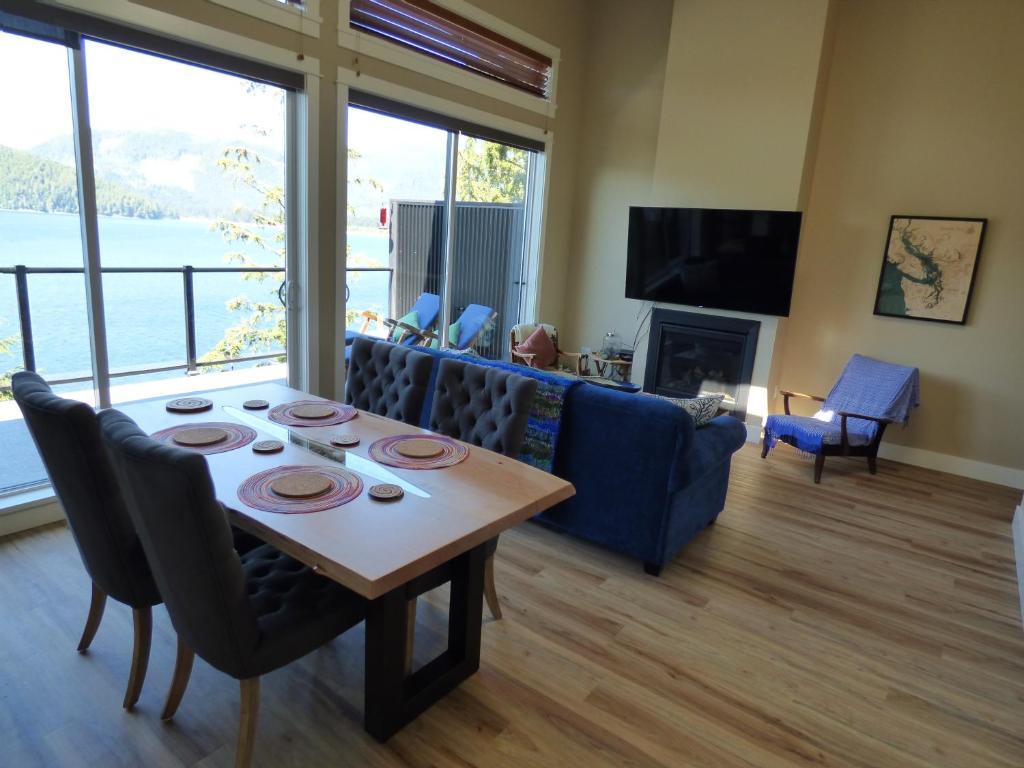 Avatar by Eagle Reach Properties, Port Renfrew