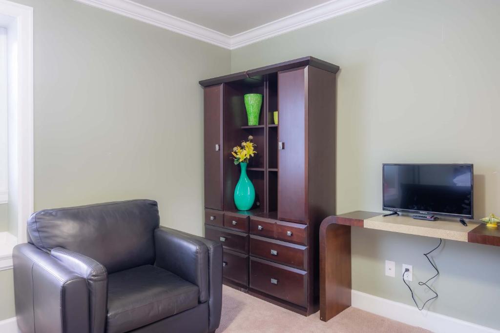 Vancouver Yuelai Guesthouse photo
