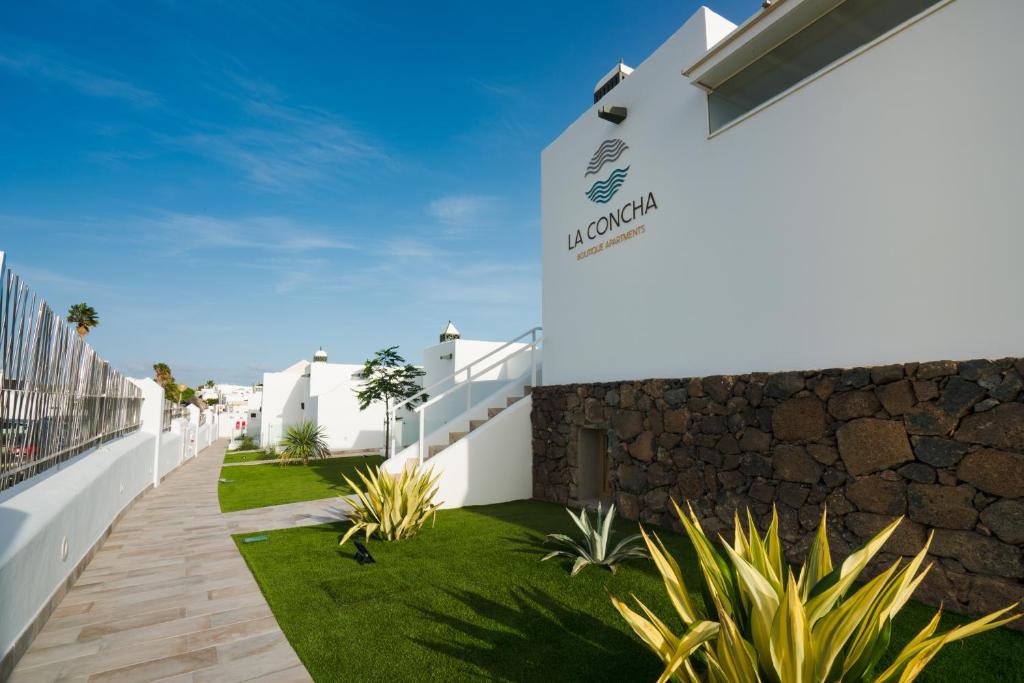 La Concha Boutique Apartments - Adults Only — Hotel building in Arrecife, Canary Islands