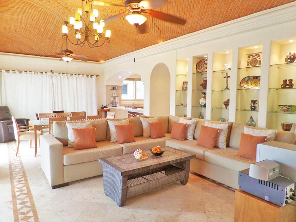 Jalach Naj Luxury Villa - 1