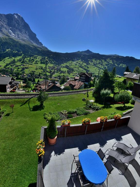 Ferienwohnung Alpengluhen photo