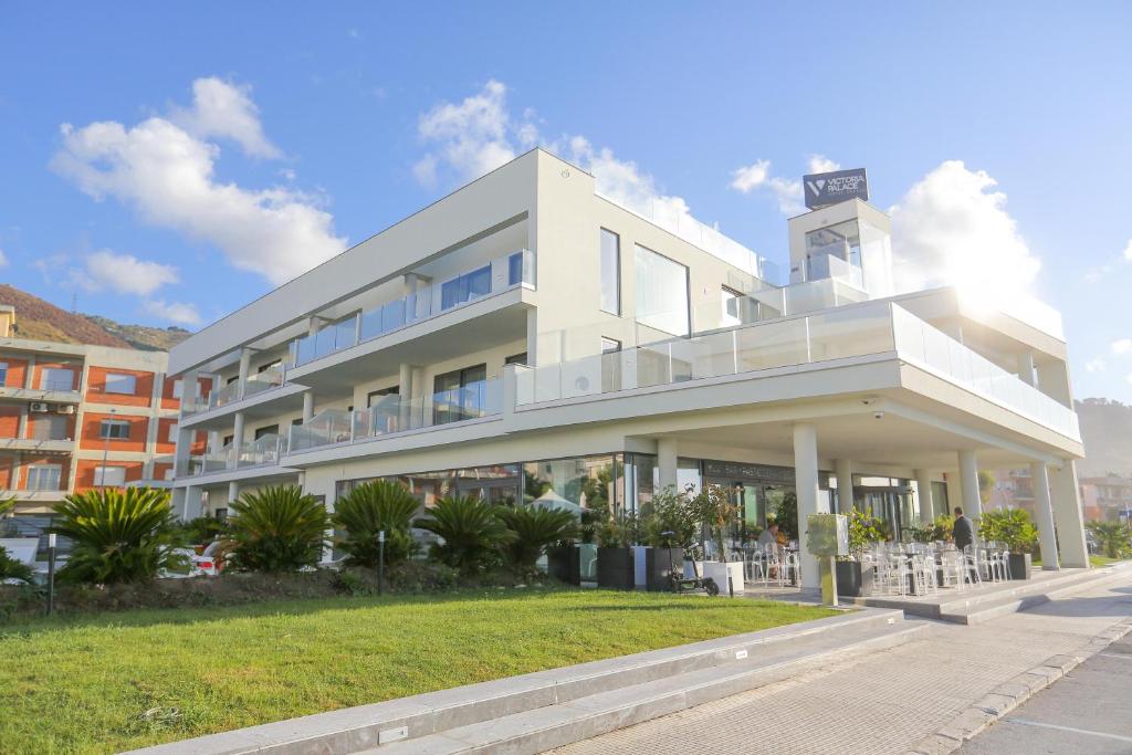 Victoria Palace Cefalù — Hotel building in Cefalù, Sicily