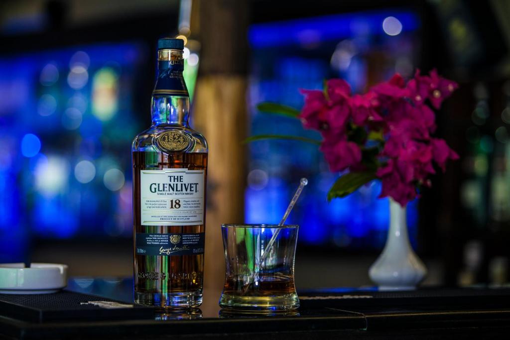 Bar/lounge
