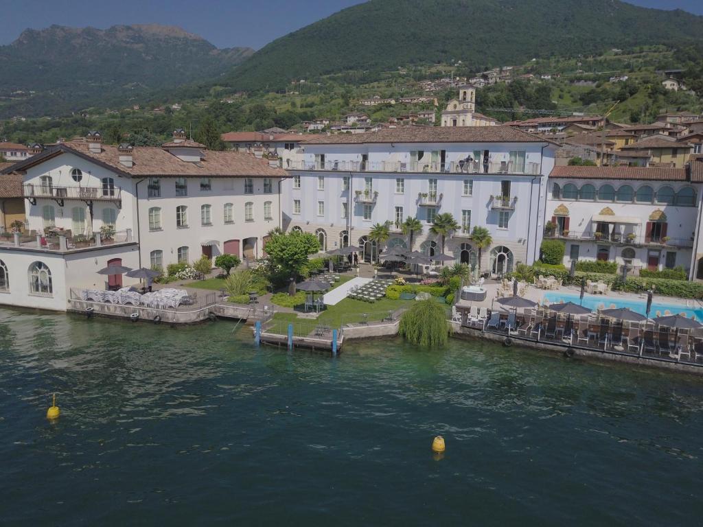 Hotel Rivalago photo