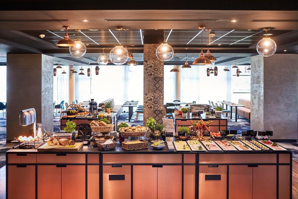 โรงแรมเมอร์เคียว พอซนัน (Mercure Poznan Hotel)