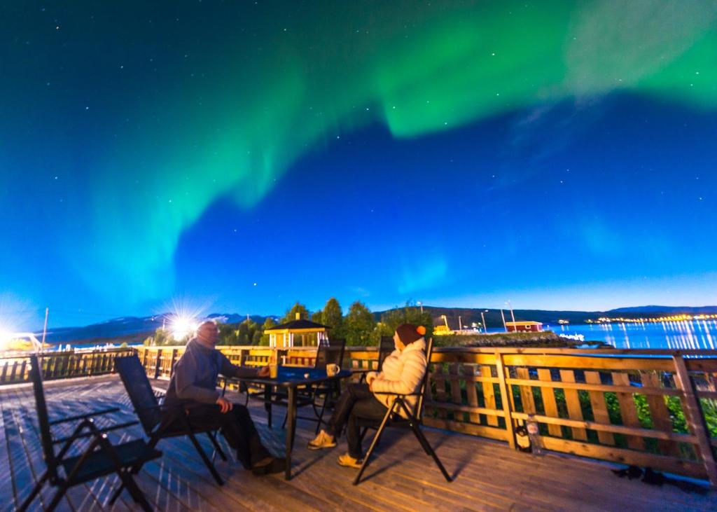 Vikran Vacation: Sea fishing and Northern Lights photo