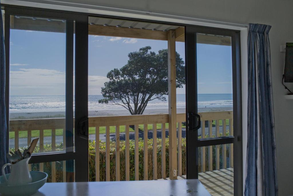 View, Oakura Beach Holiday Park in Oakura