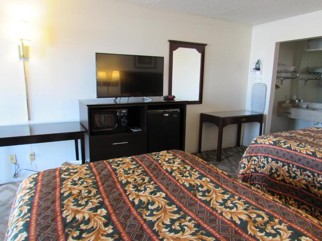 Tourway Inn