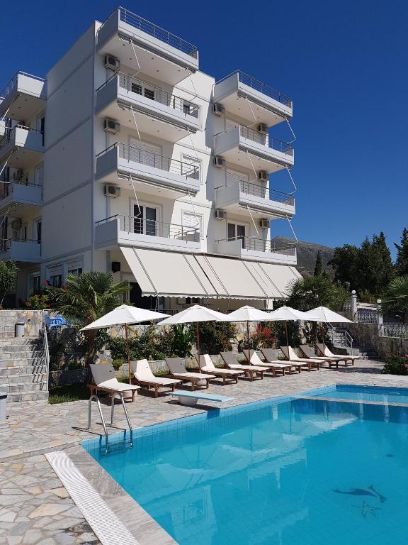 Perivolos Apartments — Hotel in Vlora