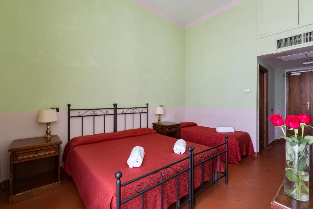 Domus Sessoriana — Hotel rooms in Rome, Lazio