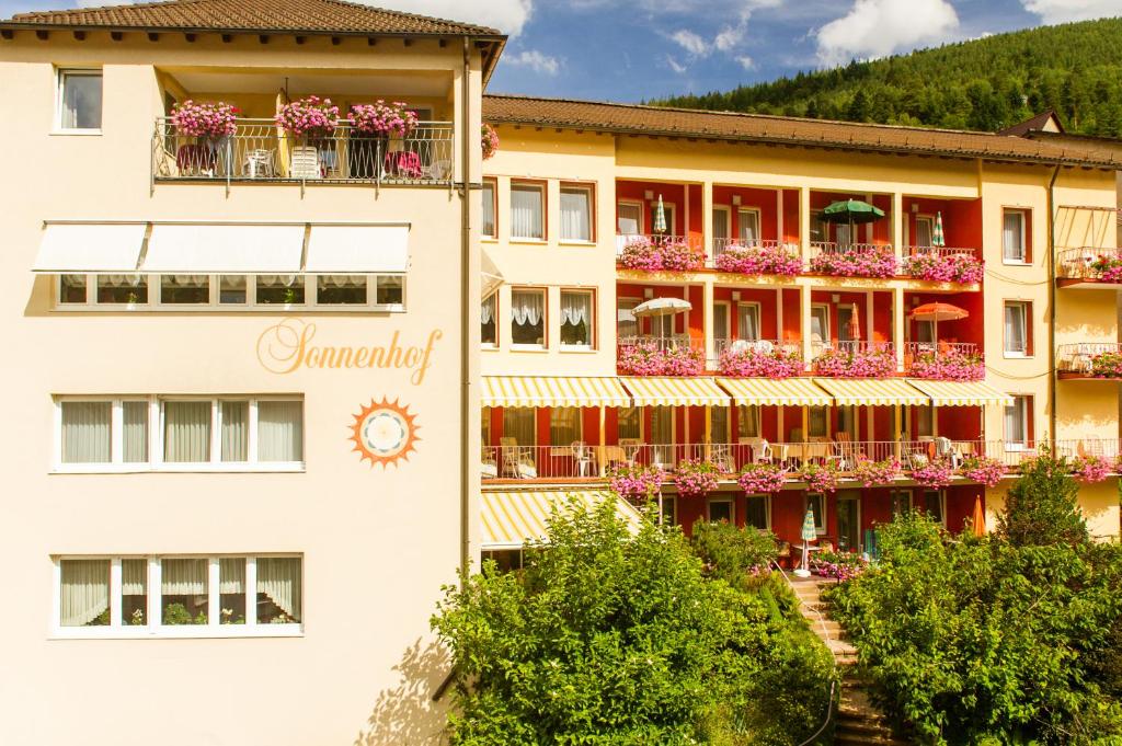 Hotel Sonnenhof — Hotel in Bad Wildbad