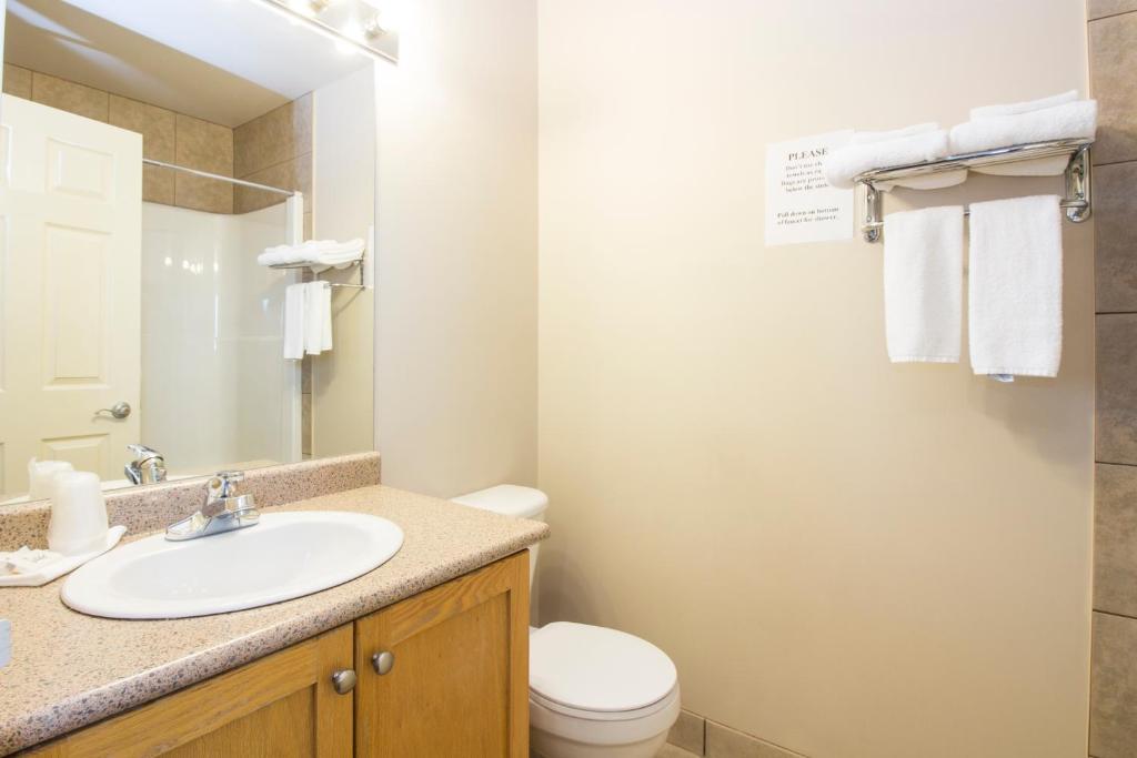 West Country Inn photo