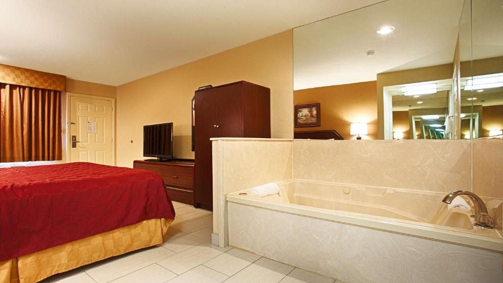 Best Western Inn Of Kilgore Photo 8