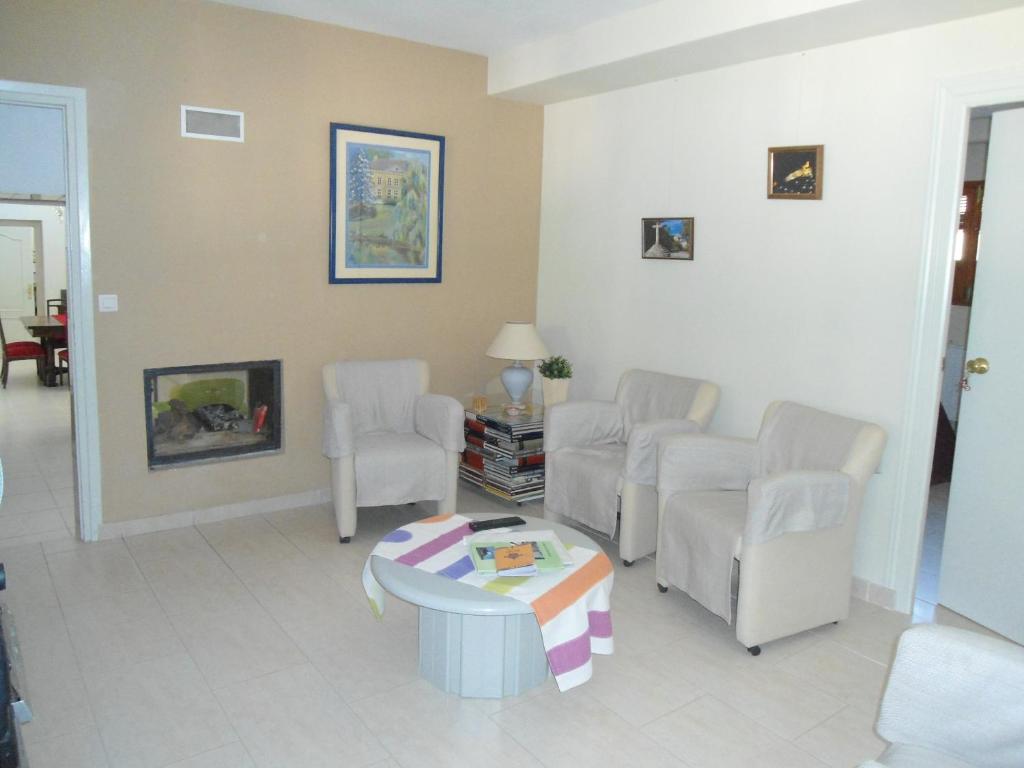 共用ラウンジ/TVエリア