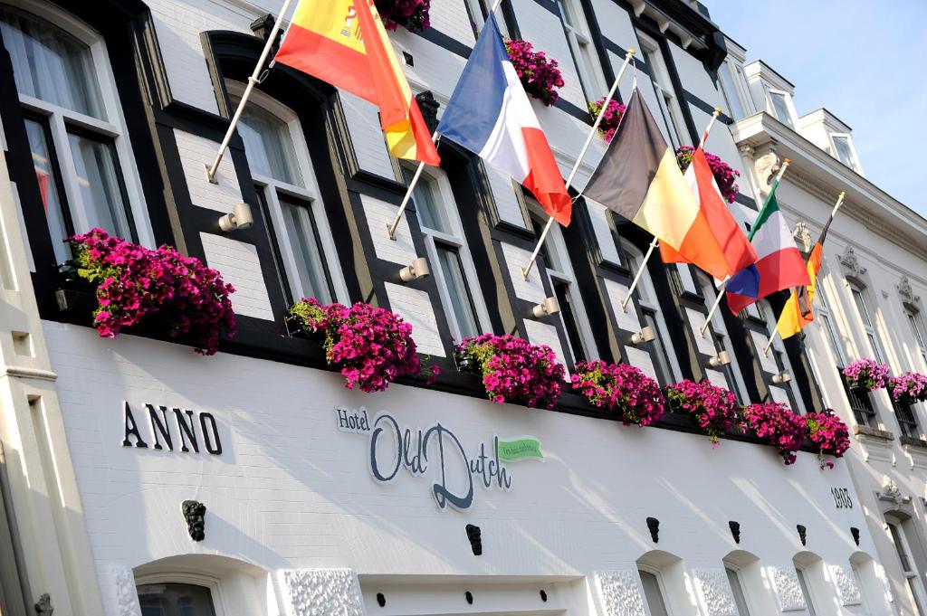 Hotel Old Dutch Bergen op Zoom photo