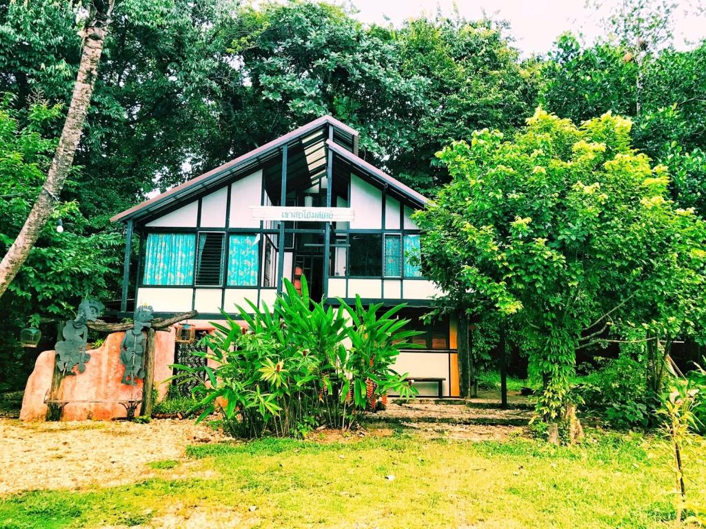 Khaosok Homestay Resort