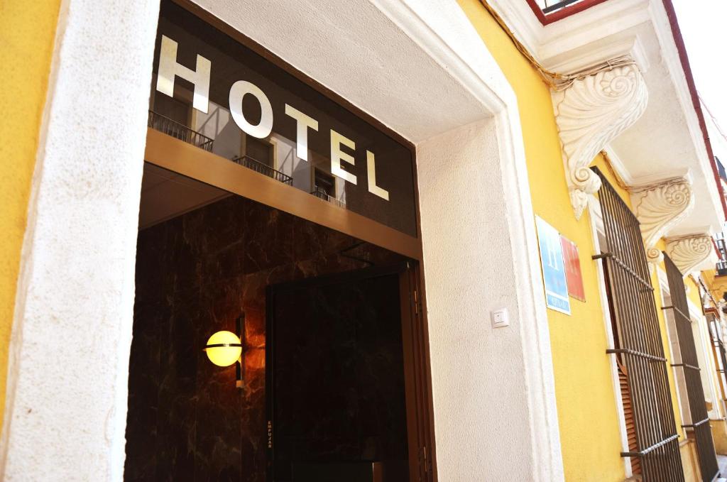 Hotel El Coloso — Hotel in Jerez de la Frontera