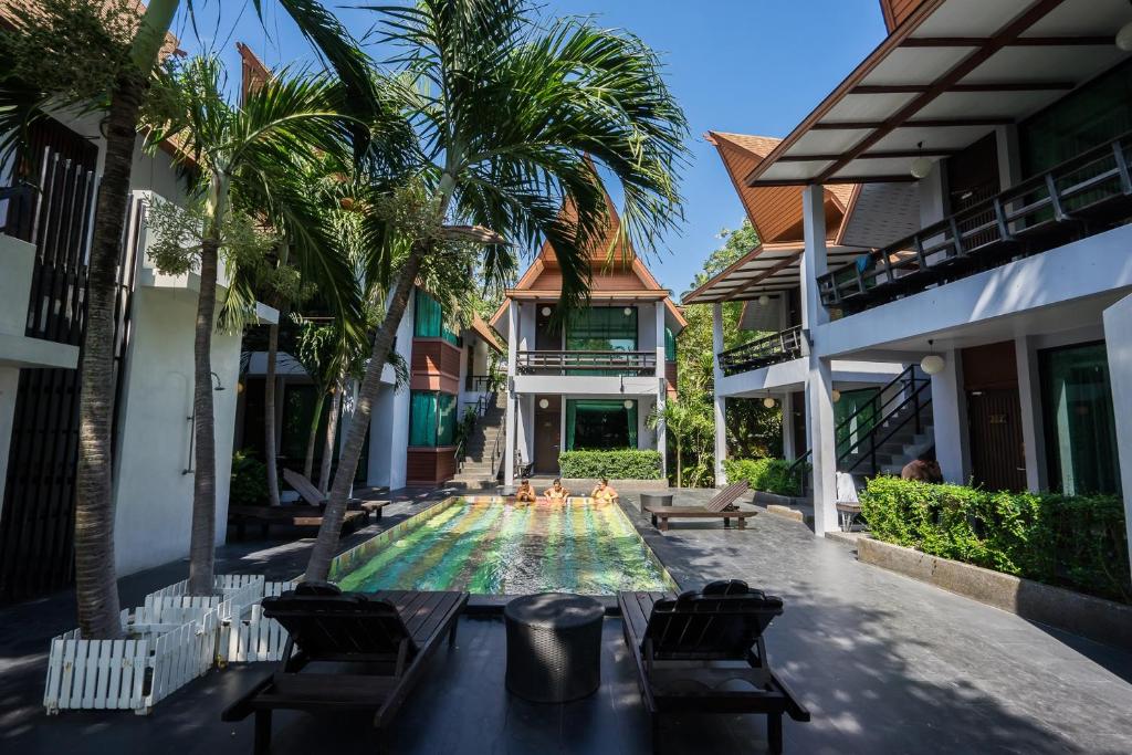 Balcony/terrace, Cocohut Beach Resort in Ko Pha-ngan