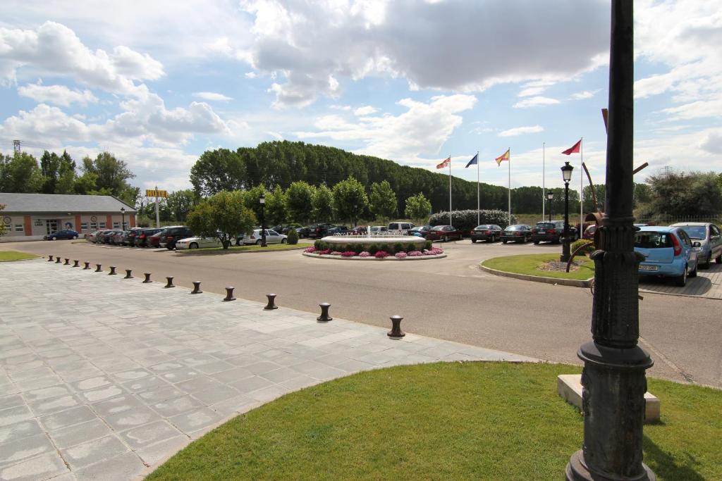 Hotel Lasa Sport Photo 1