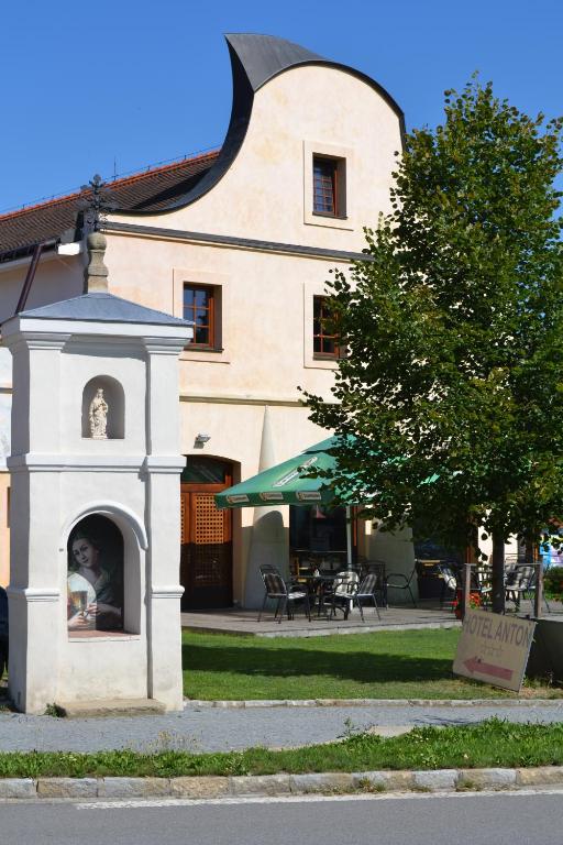 Hotel Anton — Hotel in Telc