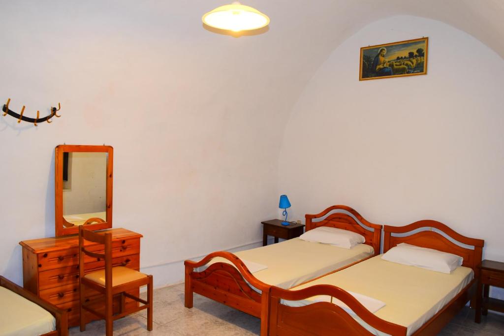 Room with Private Bathroom, Stathis in Rhodes