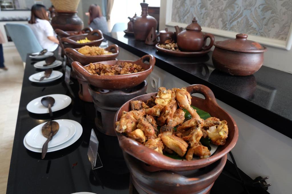 Makanan dan Minuman
