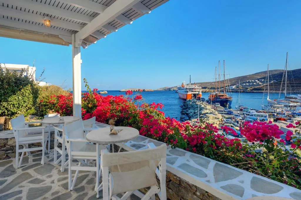 Vardia Bay Studios, hotel v destinaci Karavostasi