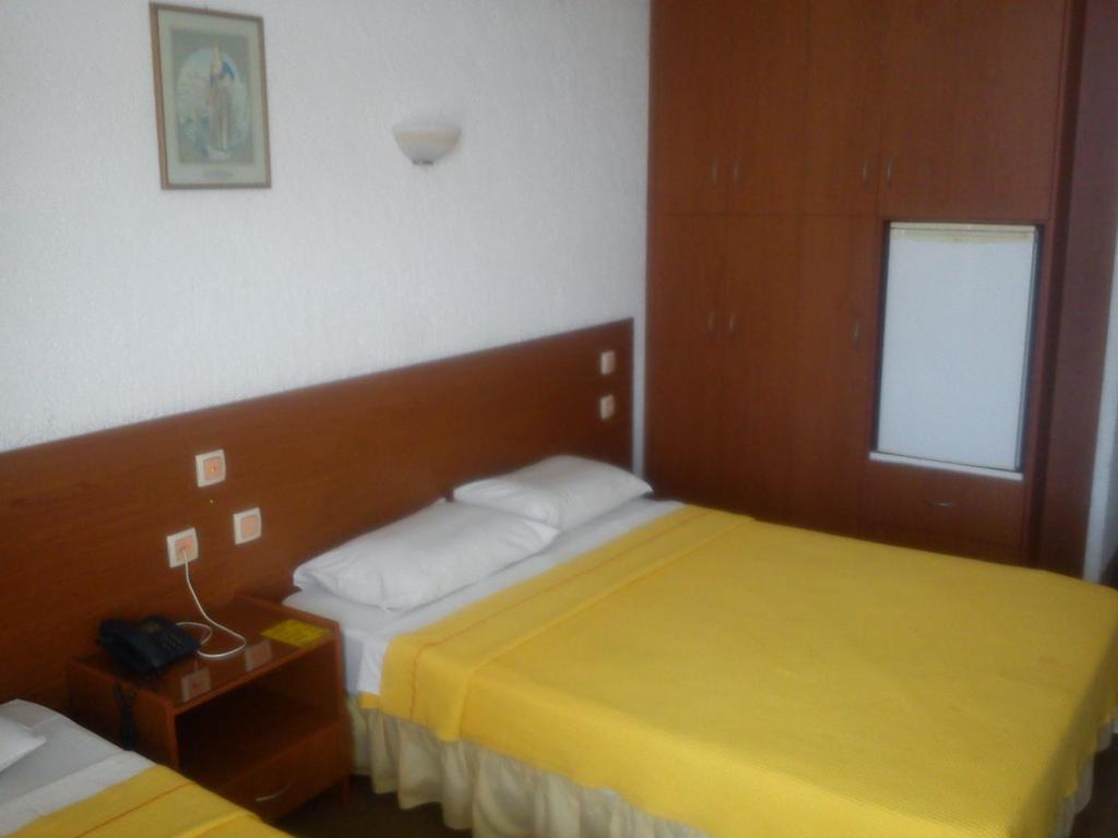 Hotel Oscar photo