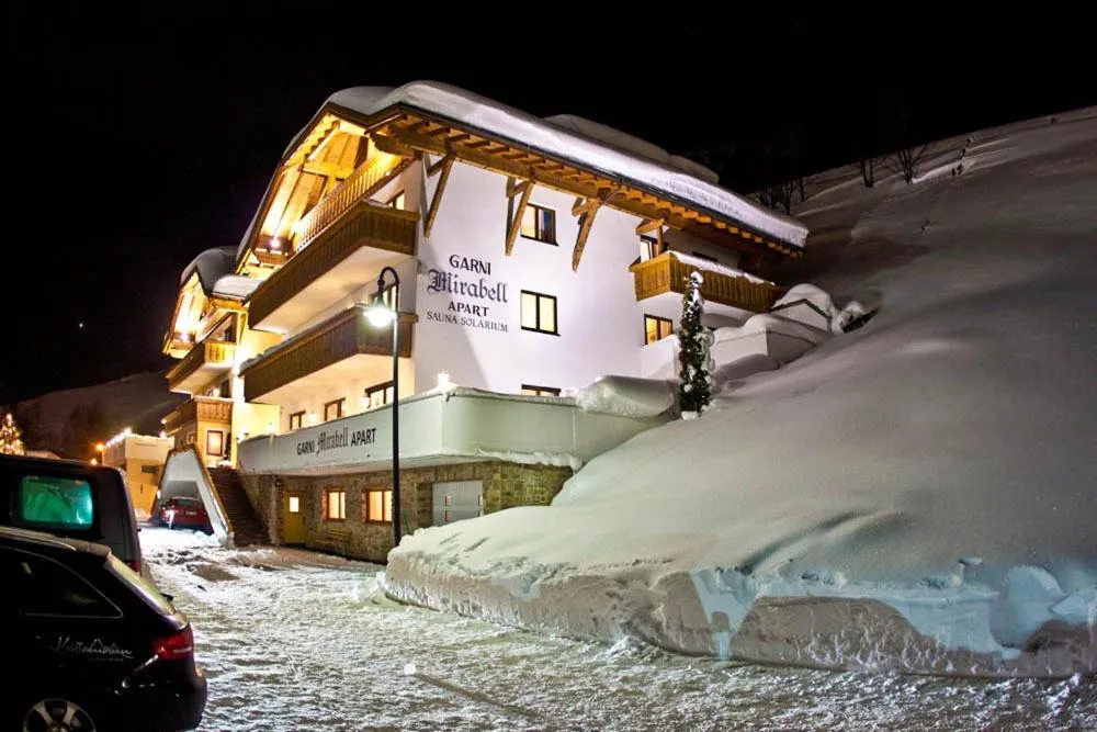 Hotel Garni Mirabell, hotel en Ischgl