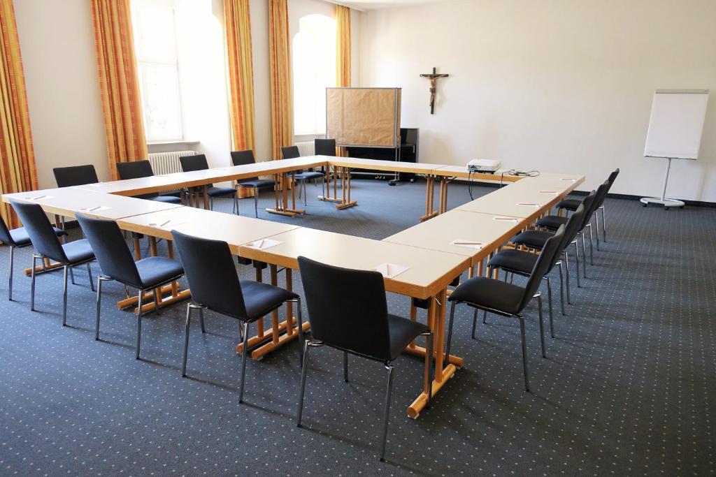 Hotels In Ellwangen Deutschland Hotels In Ellwangen Deutschland