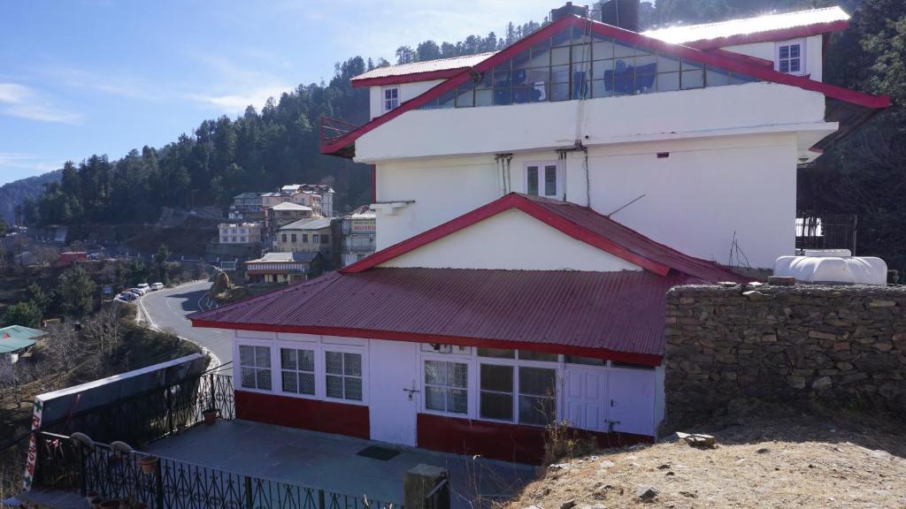 Homely Feel like stay in Kufri-Shimla — Hotel in Shimla