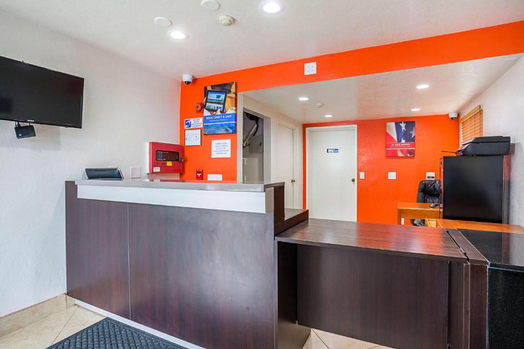 Motel 6-Ventura, CA - Downtown photo