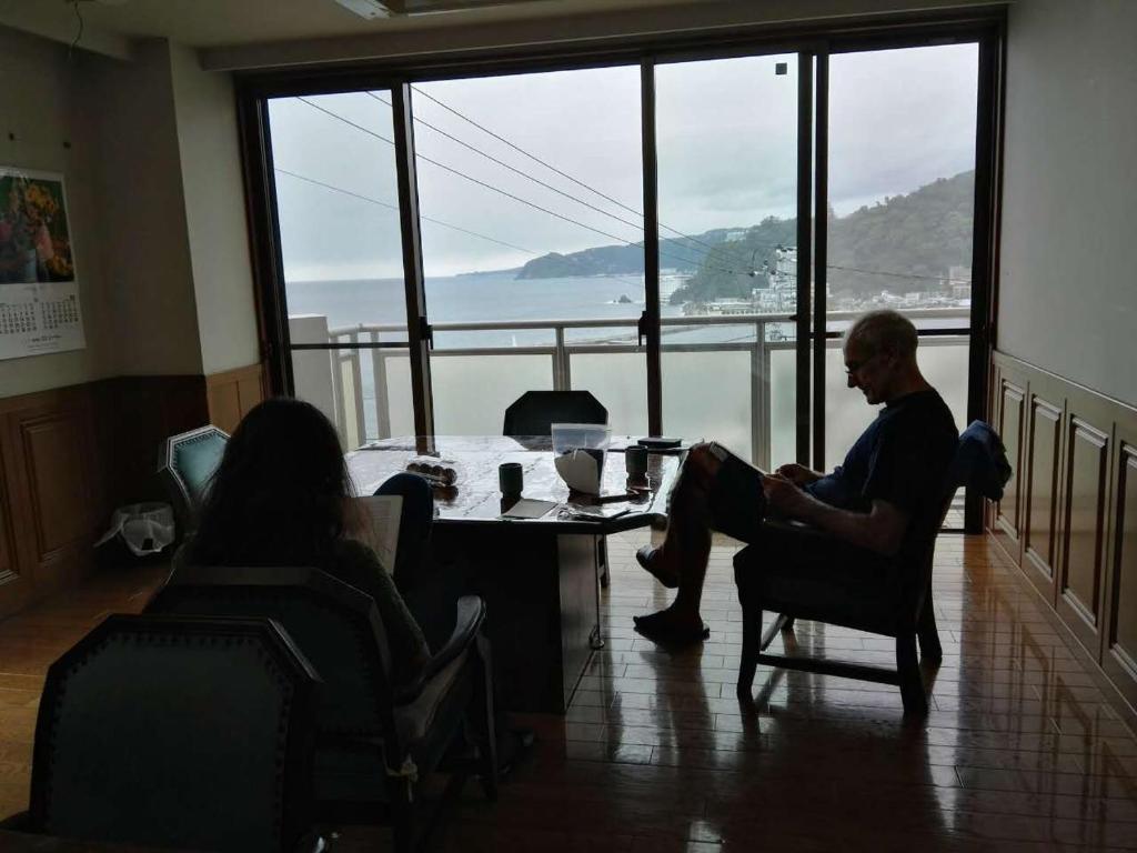 Shared lounge/TV area