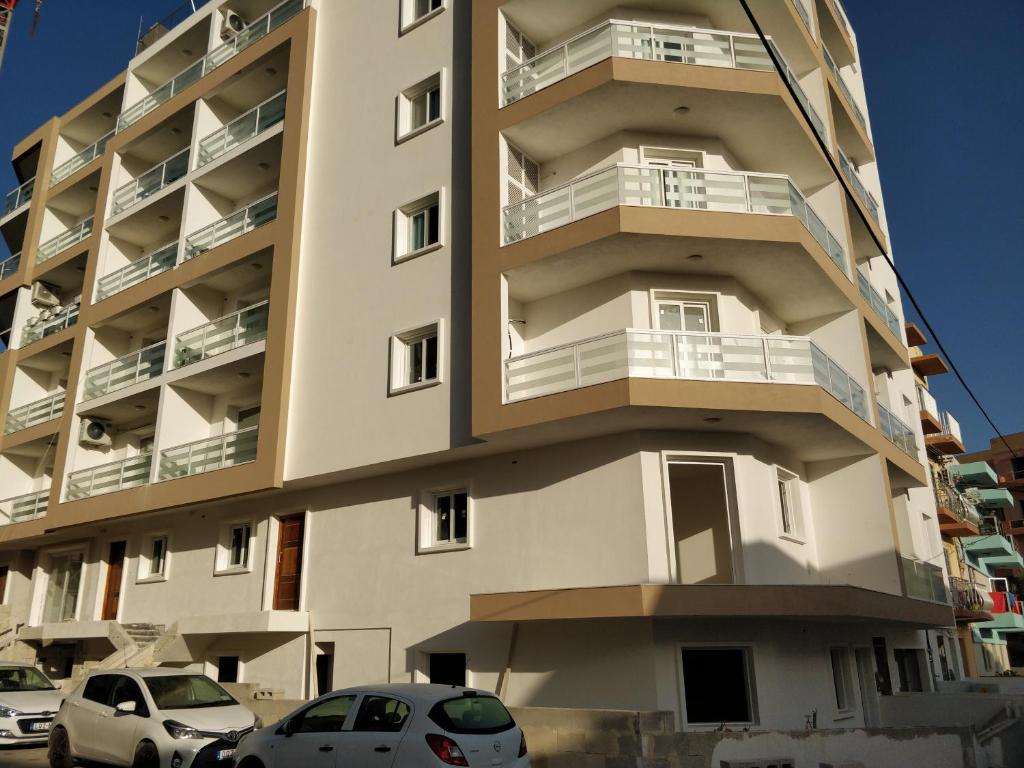 SunStone Court photo