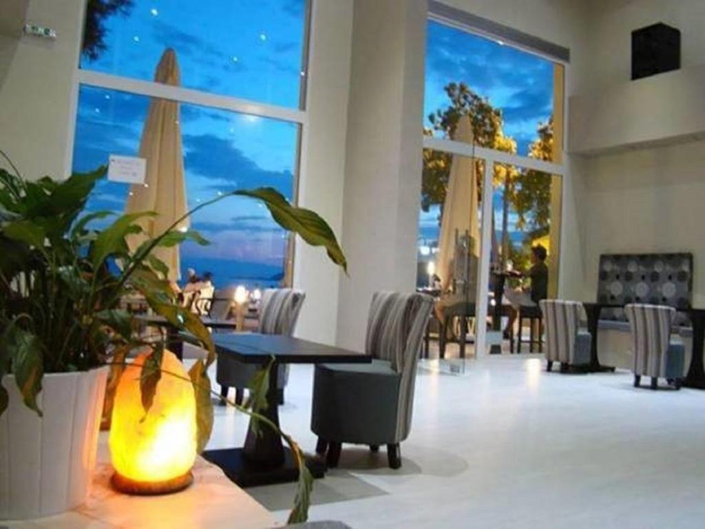 Maravellia Art hotel — Hotel in Aidipsos