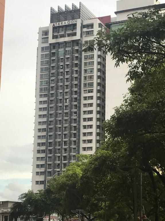 Elegant Suites at Taragon Bukit Bintang photo