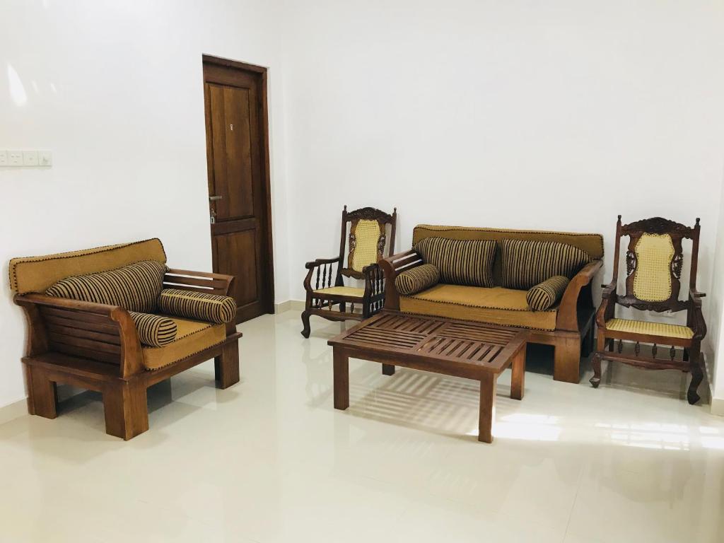 Pearl House Resort photo