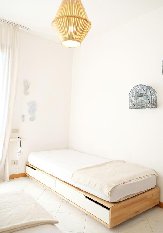 Sunny Apartment On The Sea - 4
