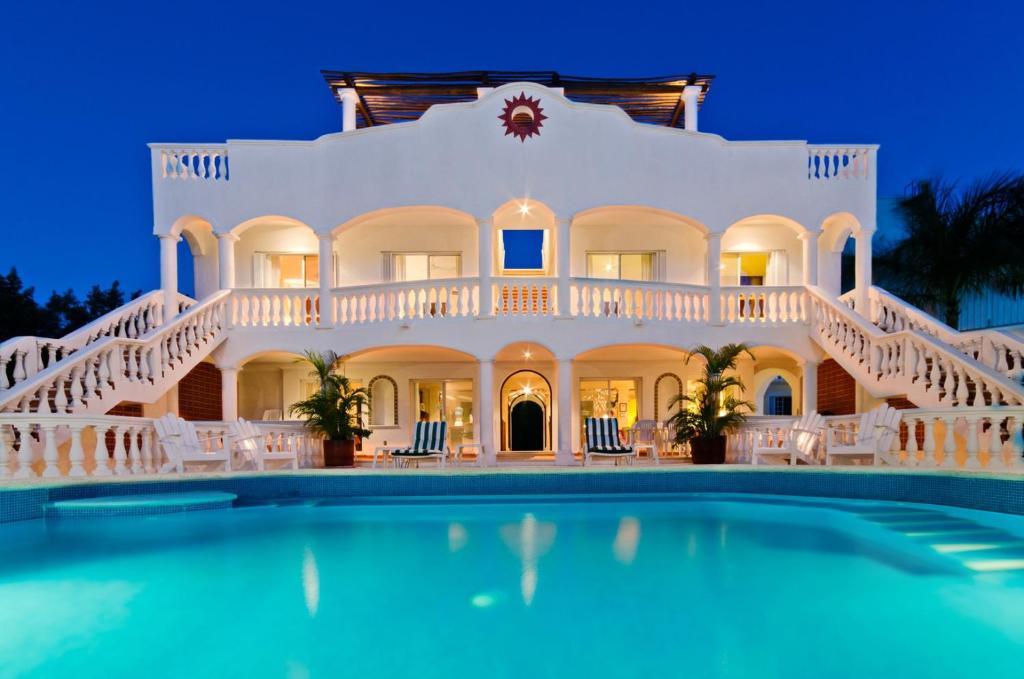 Chango Villa Beachfront In Cozumel Mexico Reviews Prices Planet Of Hotels
