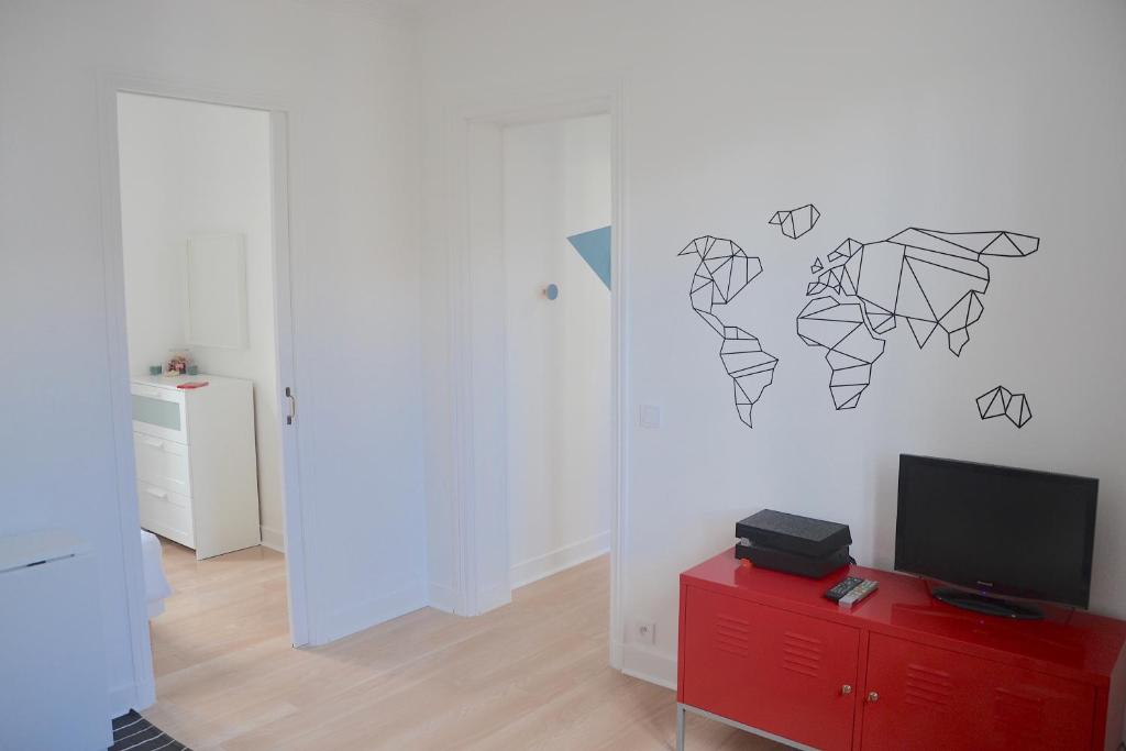 Longchamp Apartment - 3