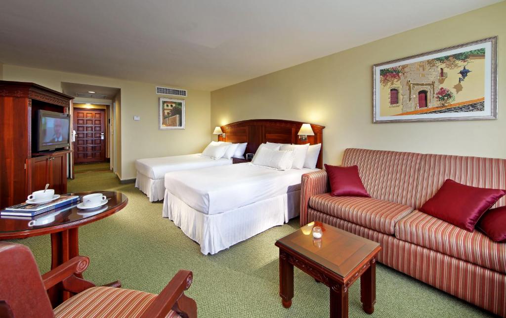 Dominican Fiesta Hotel & Casino Photo 5
