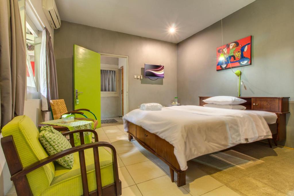 Jeng Tini Guest House