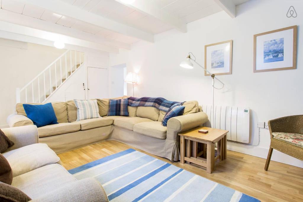 Fisherman's Cottage, St Mawes photo 2