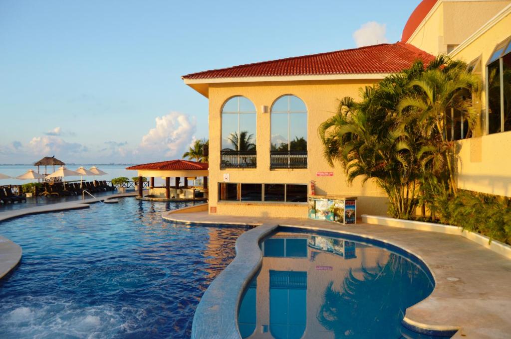 All Ritmo Cancun Resort & Water Park - All Inclusive Photo 9